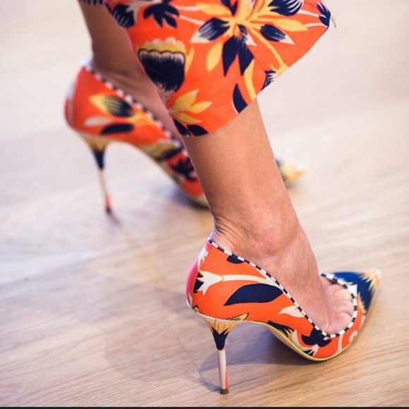 J.Crew x Sophia Webster Floral Heels -Spring Collection - Picture 4 of 13